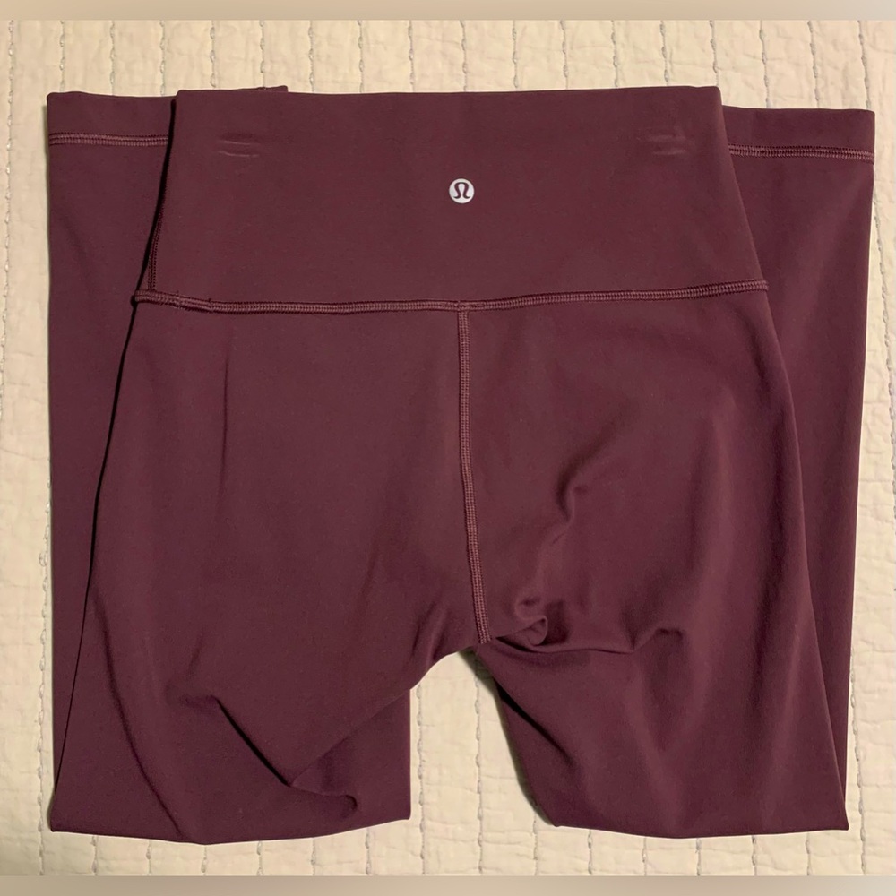 Lululemon Wunder Under - Burgandy
